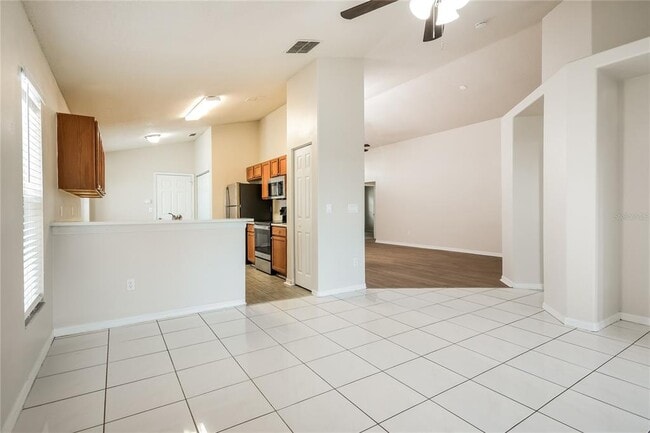 Building Photo - 2321 Paulette Dr