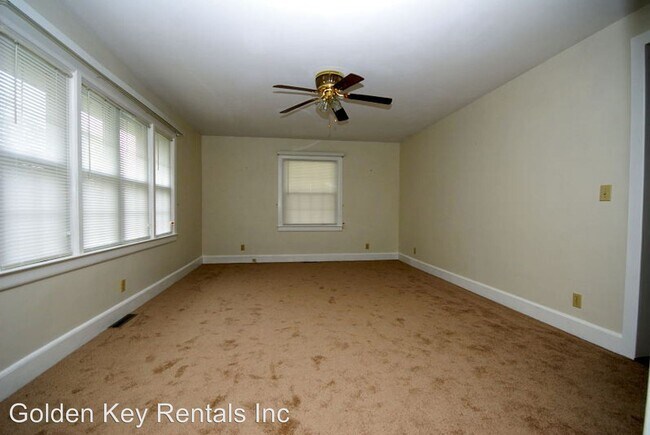 Building Photo - 2 br, 1 bath House - 1604 Palm St