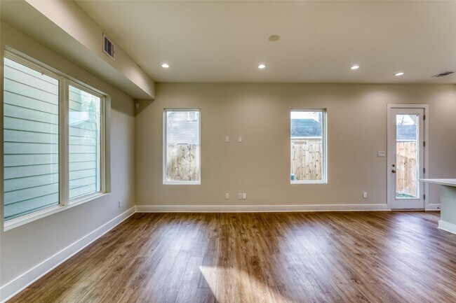 Foto del edificio - 833 Dorchester St