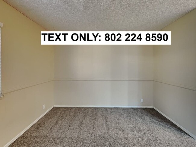 Building Photo - 818 E Colton Ave