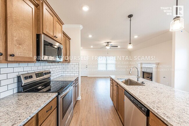 Foto del edificio - 142 N Broyles Ave