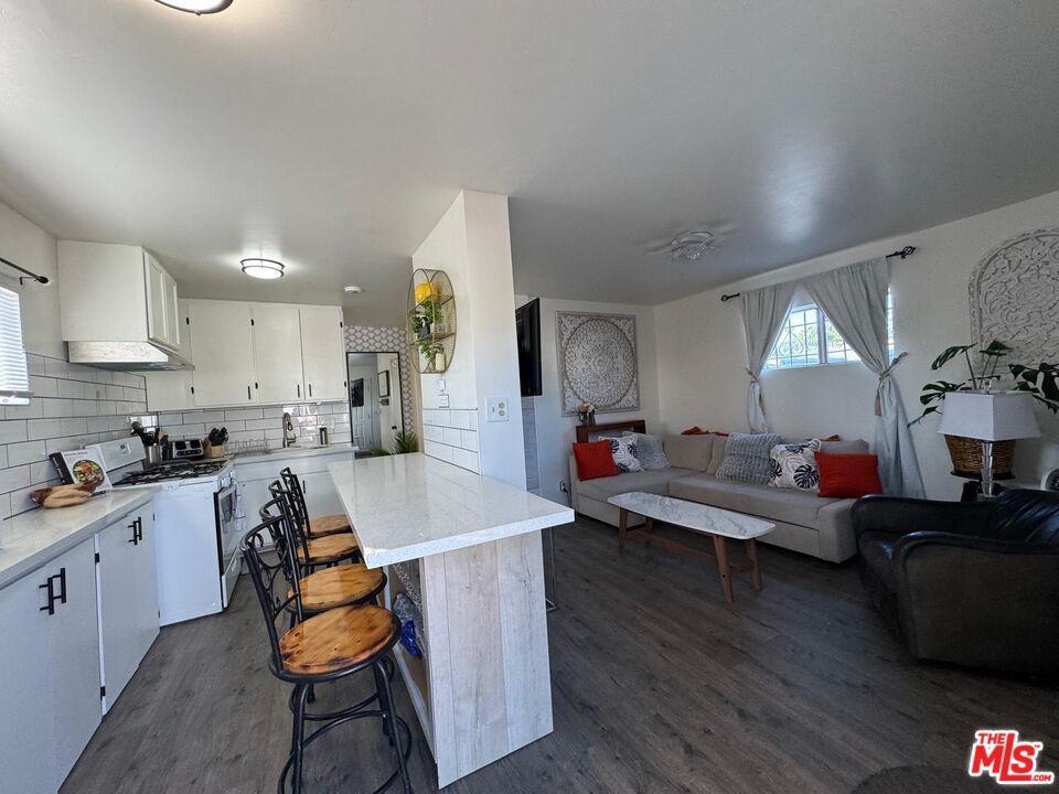 Foto principal - 11617 Washington Pl
