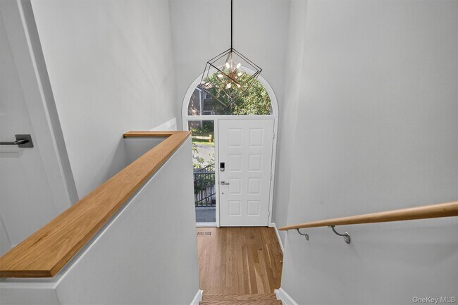 Foto del edificio - 109 Woods End Rd