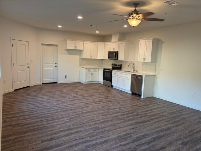 Foto del edificio - 6010 Cougar Trl