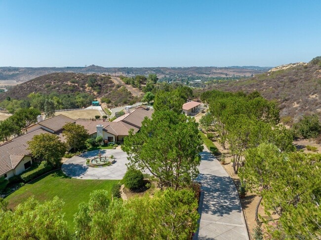 Building Photo - 13807 Millards Ranch Ln