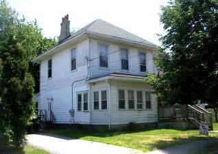 Primary Photo - 8-10 Linden St