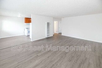 Building Photo - 412 San Marco St