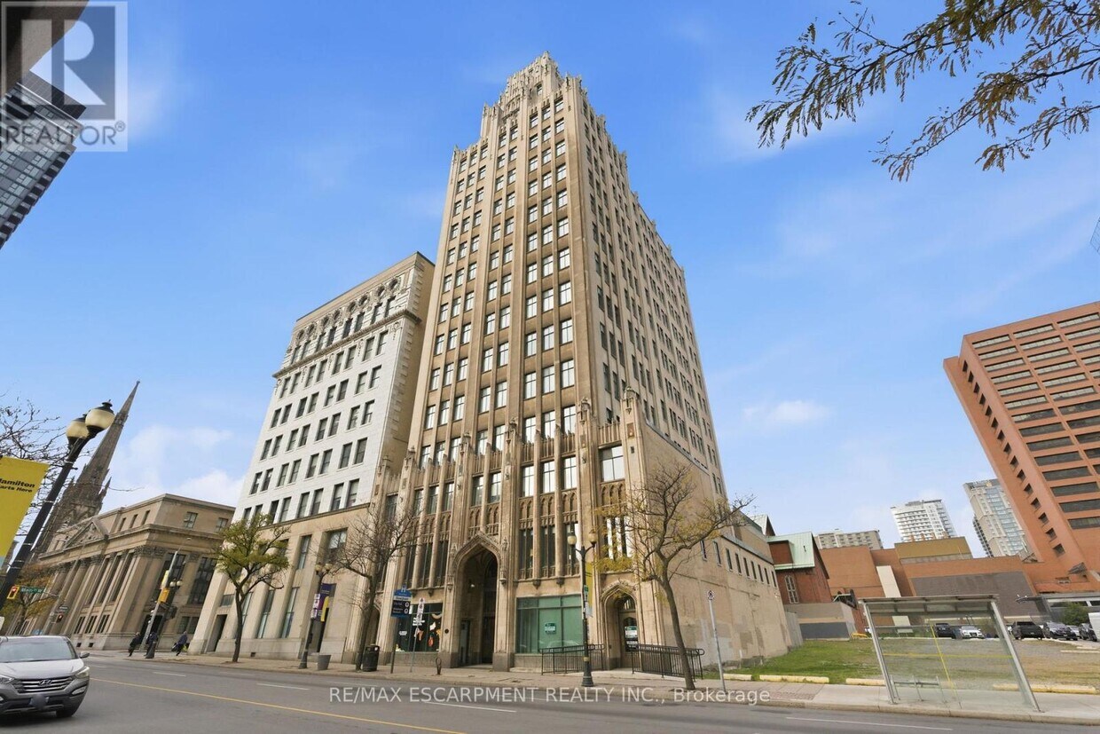 Primary Photo - 36 James St S