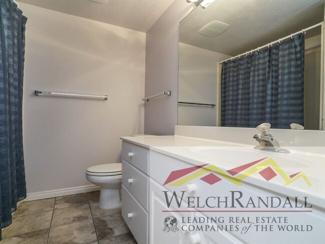 Building Photo - Beautiful, Spacious Home in Bountiful