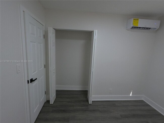 Building Photo - 26633 SW 138th Ct