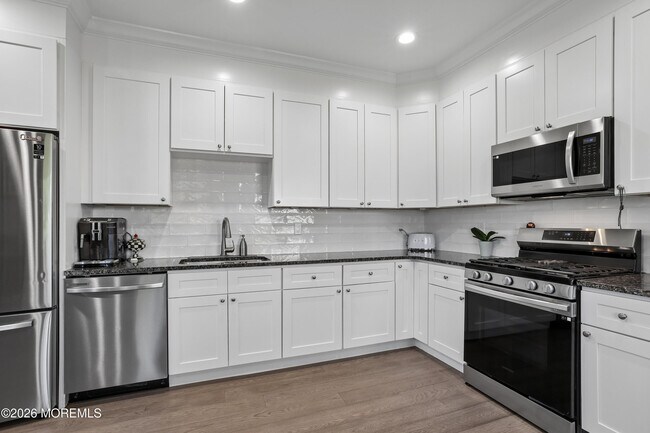 Foto del edificio - 112 Hedgerow Ln