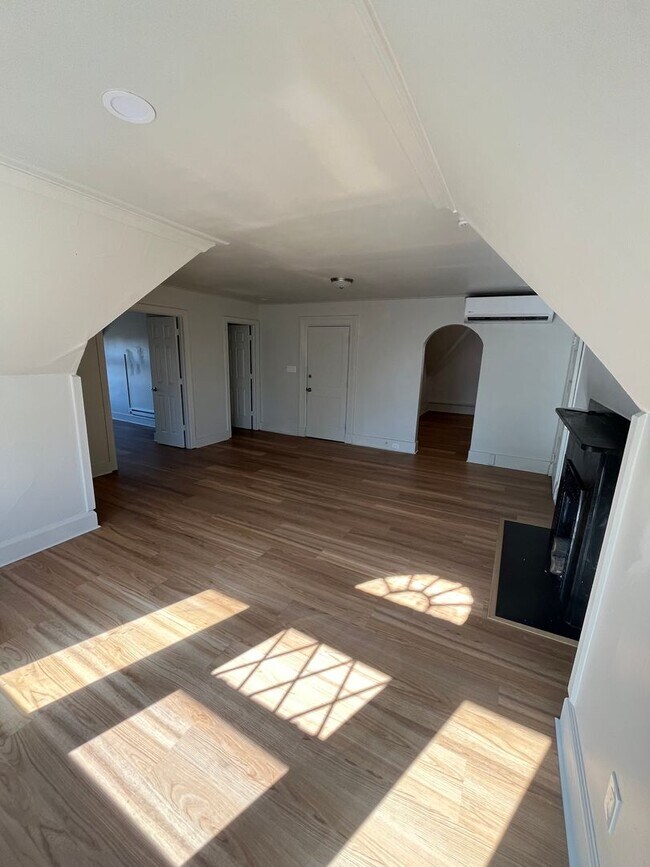 Foto del edificio - 3700 Brighton Rd