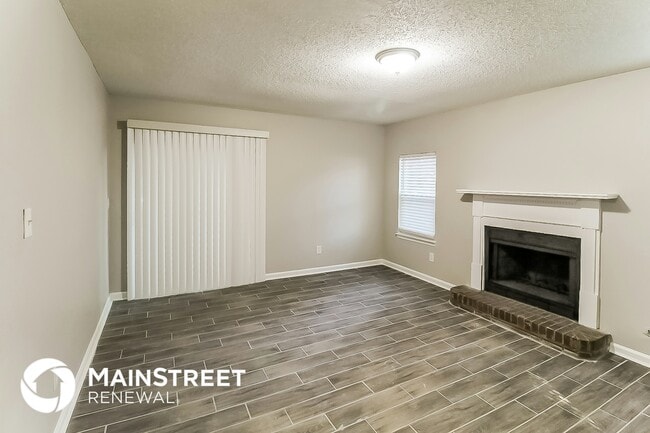 Foto del edificio - 4835 Brasac Dr