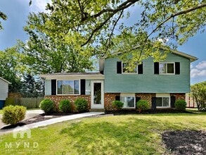 Building Photo - 384 Parkdale Dr