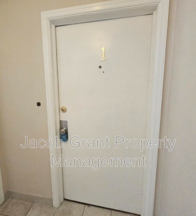 Foto del edificio - 1020 Lake Ave