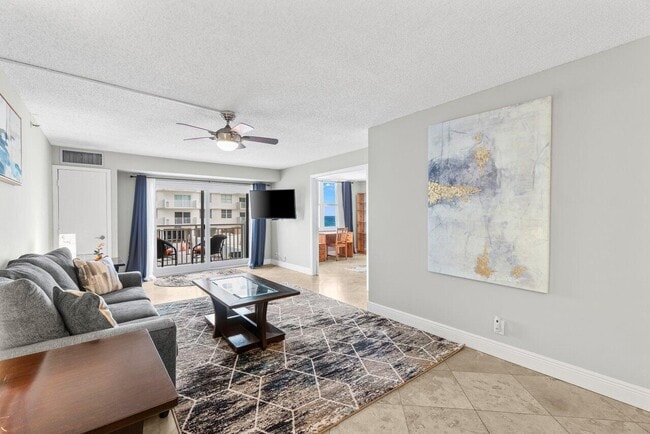 Building Photo - 4511 S Ocean Blvd