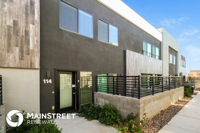 Building Photo - 1119 S Stapley Dr