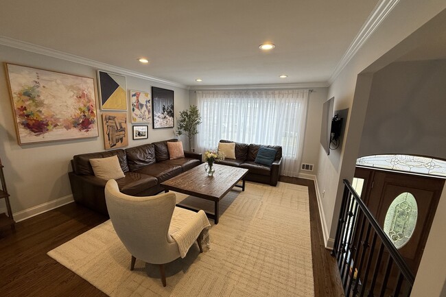 Photo - 9 Gibbs Rd House