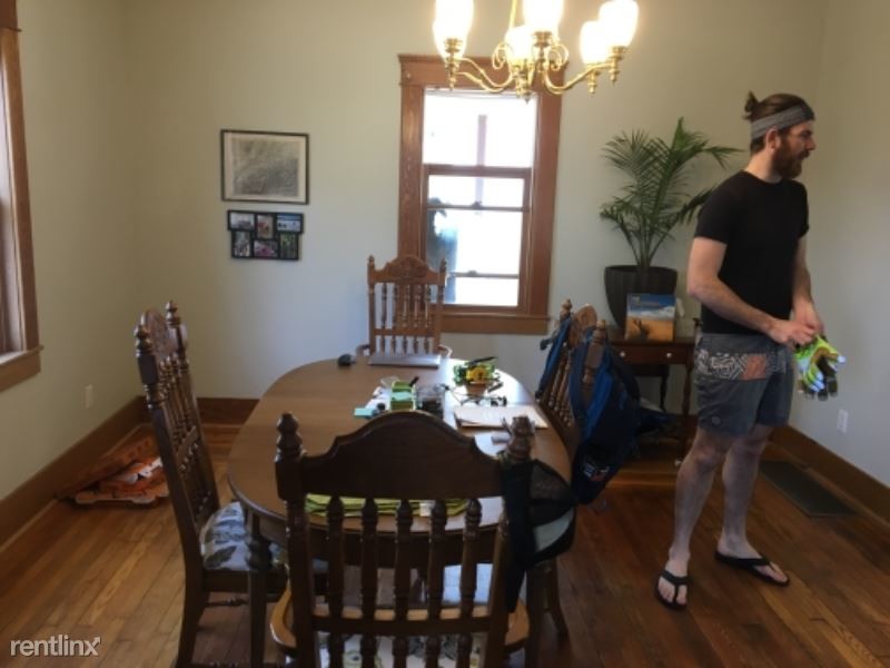 Foto del edificio - 3 br, 1 bath House - 803 S Water St