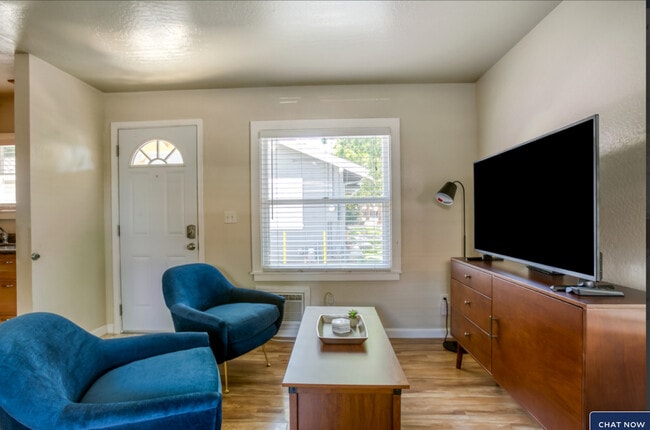 Building Photo - 468 Arleta Ave