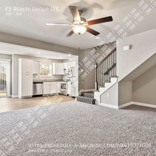 Building Photo - Newer 2 Bed Townhome in Belton; Raymore-Pe...