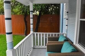 Foto del edificio - 1813 Gentry St