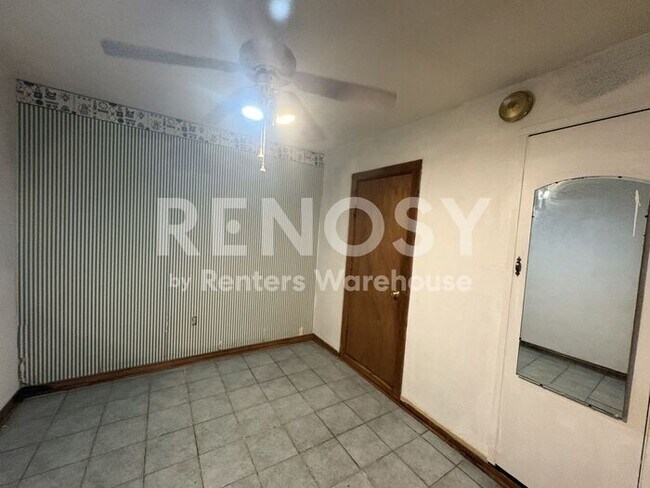 Building Photo - Great Location in South Arlington