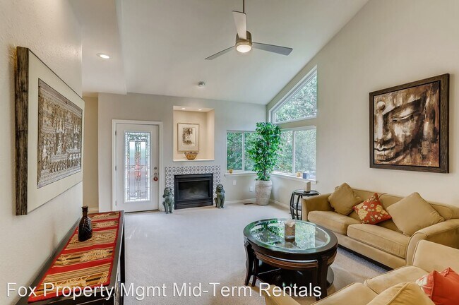 Building Photo - 4 br, 4 bath House - 3362 Sentinel Drive