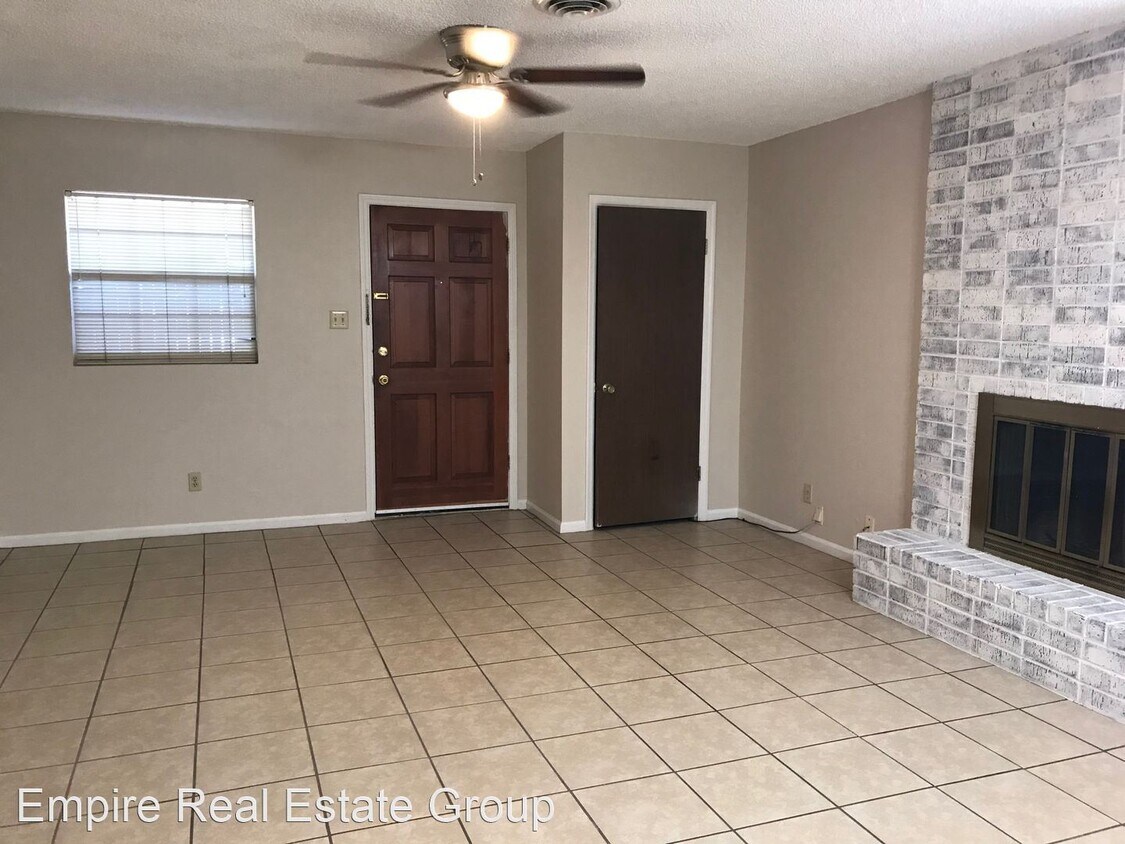 Primary Photo - 2 br, 1 bath House - 4117 Grimes