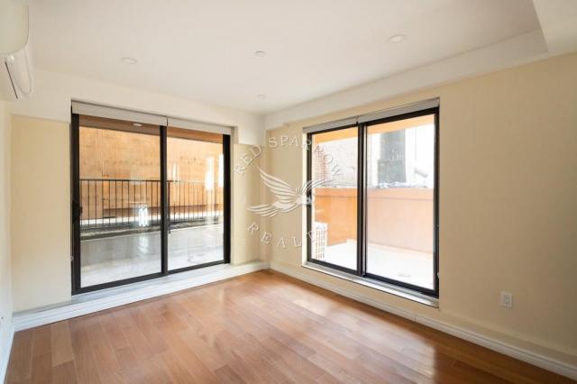 Foto del edificio - 1 bedroom in NEW YORK NY 10019