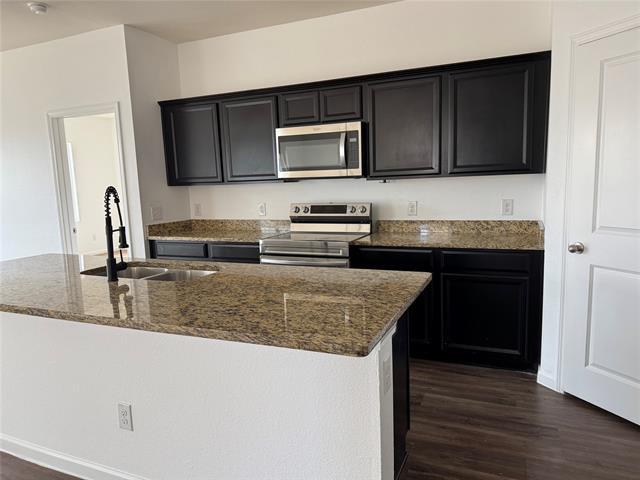 Foto del edificio - 5621 McMahan Ln