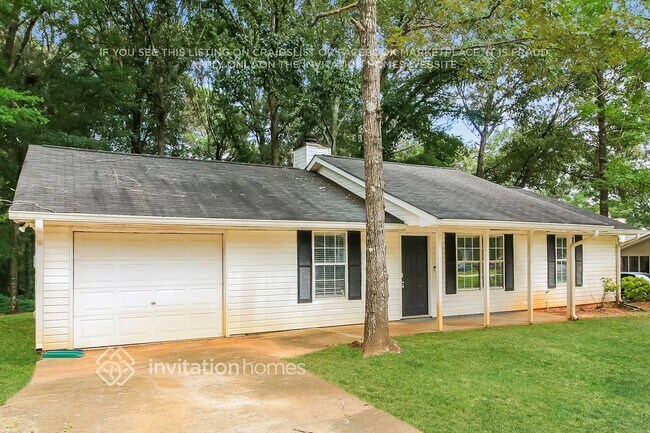 Building Photo - 225 Woodcrest Dr