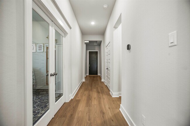 Foto del edificio - 5010 Vly Wind Ct