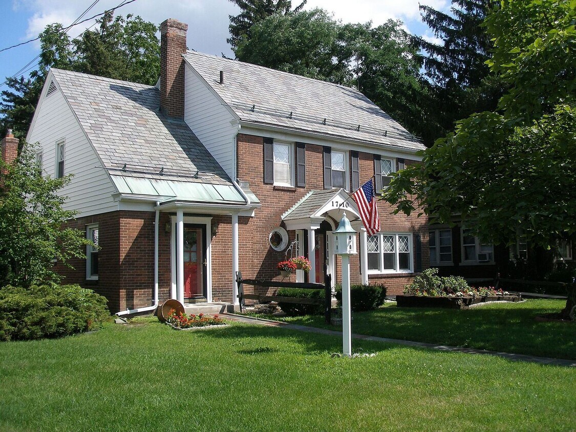 1710 Guilderland Ave, Schenectady, NY 12306 House Rental in