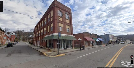 Building Photo - 106 High