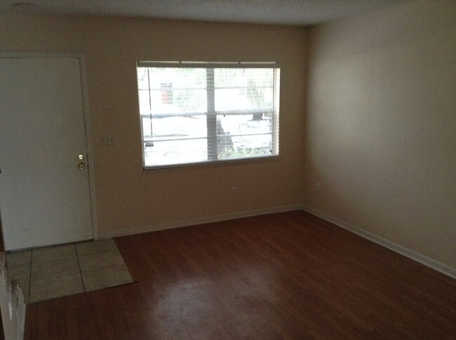 Photo - 3540 Khayyam Avenue House