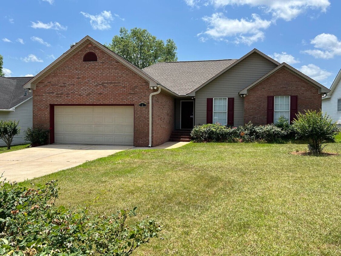Primary Photo - 3BR/2BA Available Today!