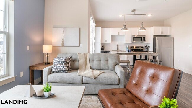 Foto del edificio - 5885 Lakehurst Dr