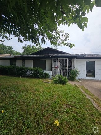 Building Photo - 548 Highfall Dr