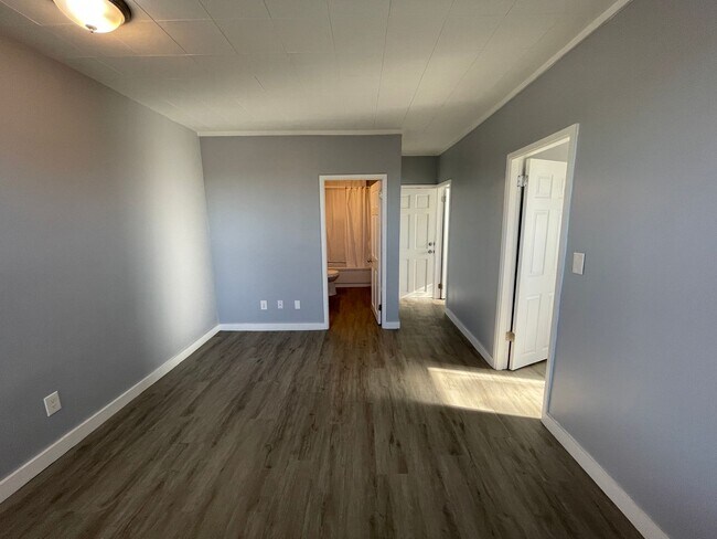 Foto del edificio - Third floor, 2 bedroom, 1 Bath in Manchest...