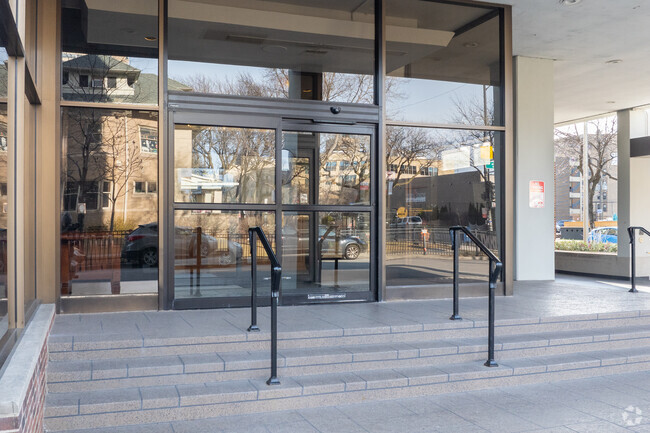 Entrance - Granville Beach Condominiums