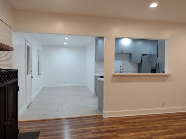 Building Photo - 4121 183rd St