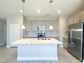 Building Photo - 1341 Captiva Cv