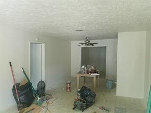 Building Photo - 7715 Belgard St