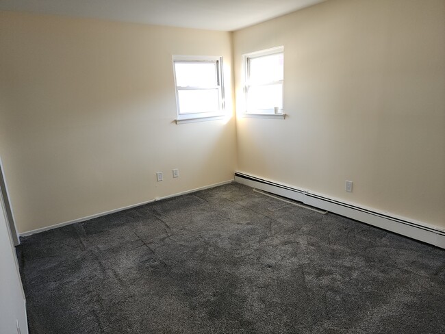 Building Photo - 13633 220th St