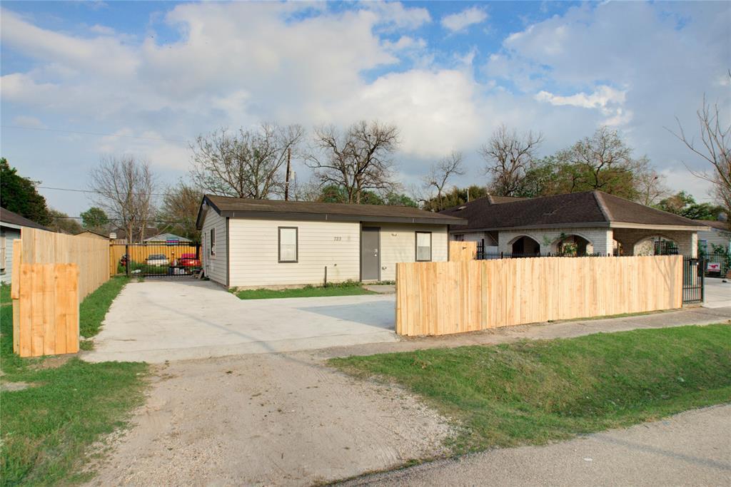 723 Hoffman St, Houston, TX 77020 House Rental in Houston, TX