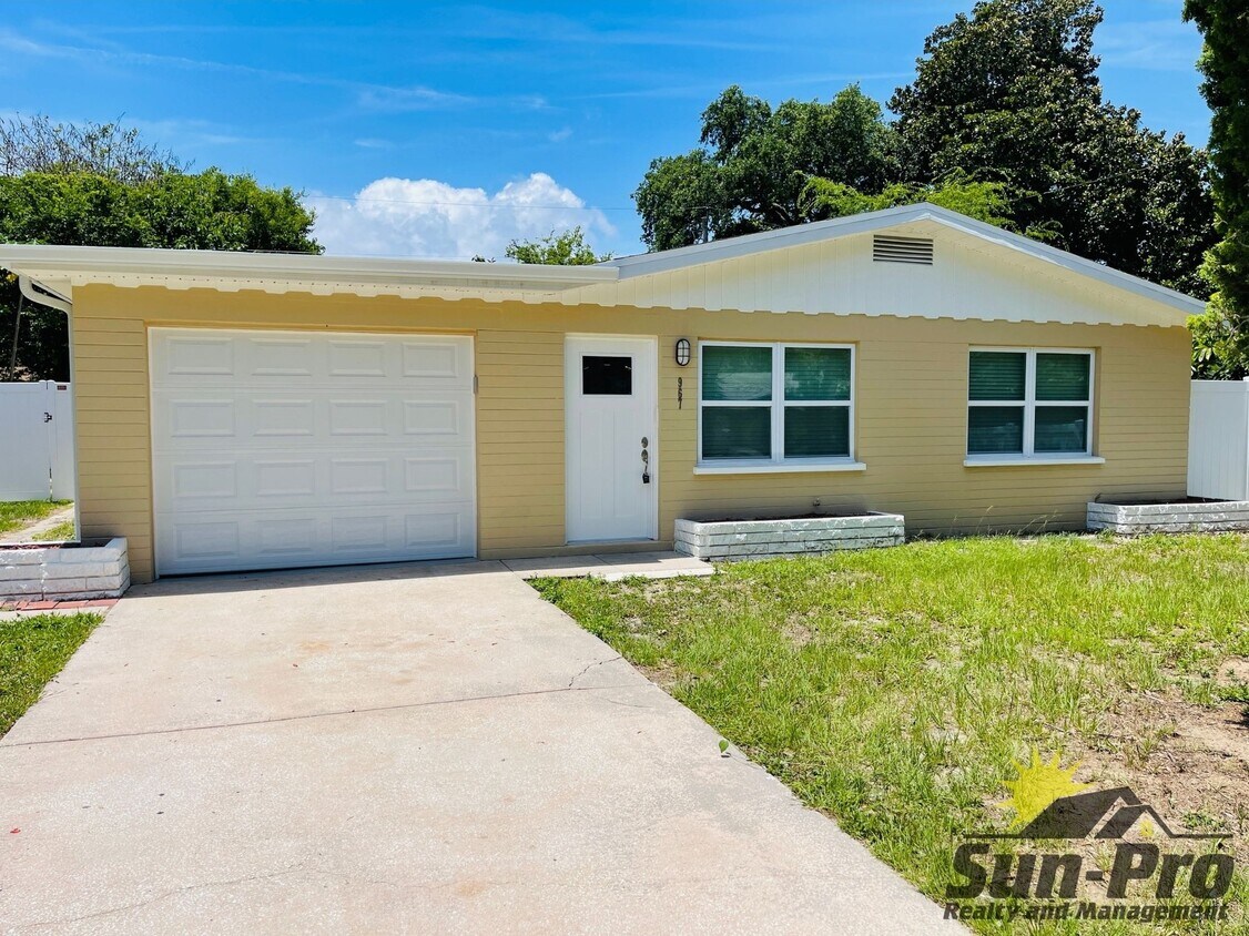 967 Gardenia Dr, Daytona Beach, FL 32117 House for Rent in Daytona