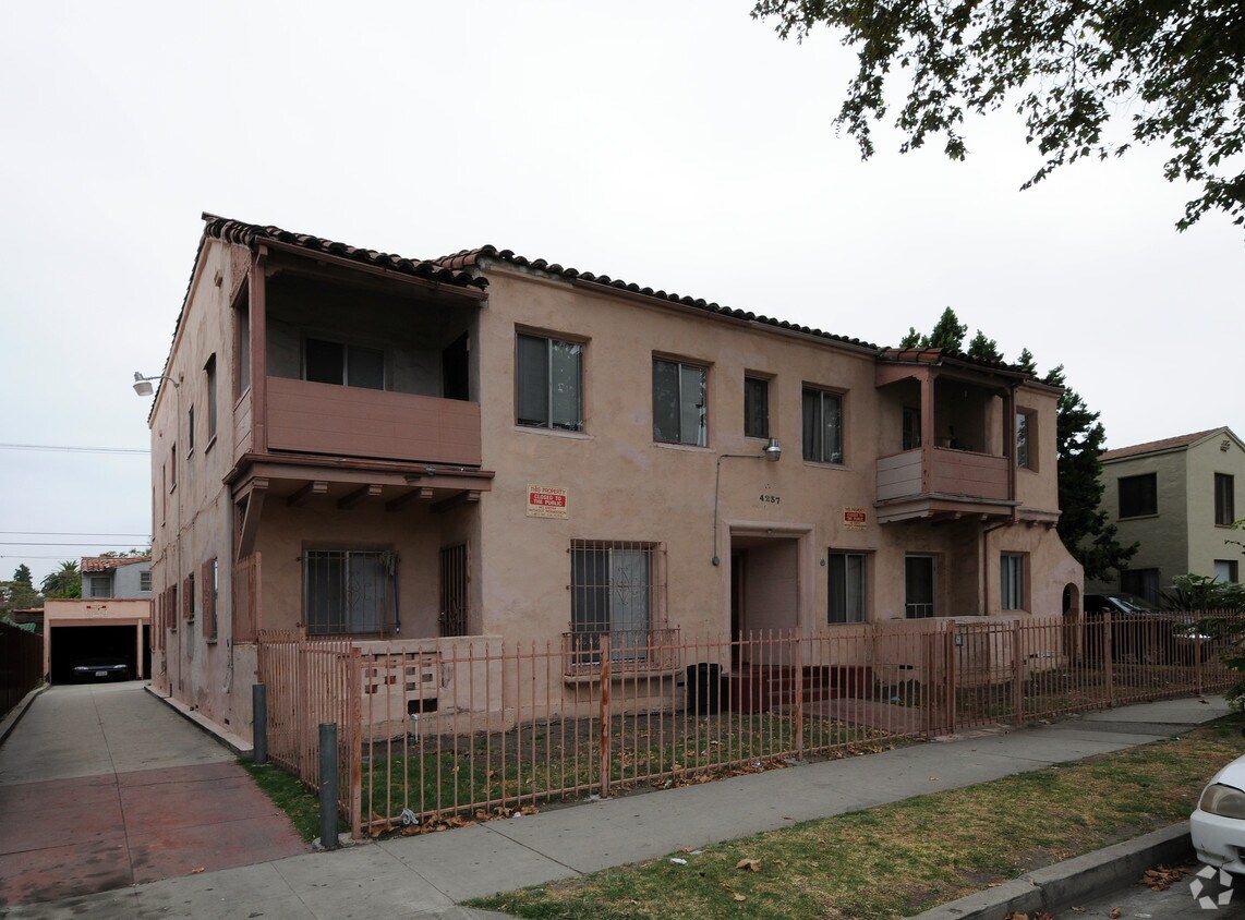 Primary Photo - 4237 8th Ave
