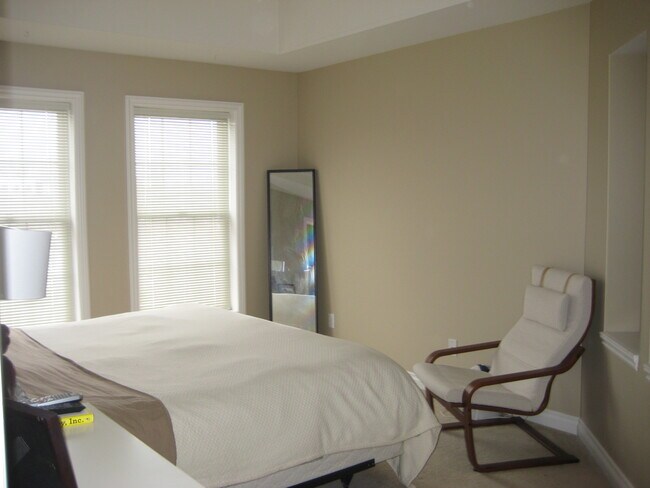 Foto del edificio - 5698 Wellesley Ln