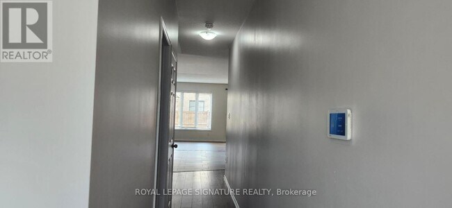 Building Photo - 8097 Blue Ash Ln
